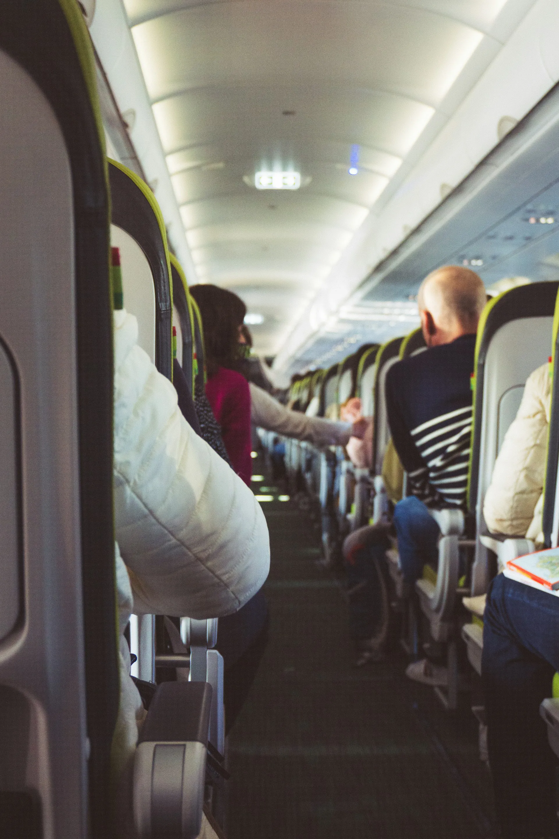 Travel Tips for Vein Health During Flights & Road Trips